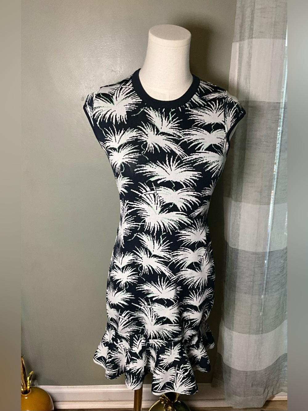 Rachel Roy Floral Mini Dress in Black & White Size Medium